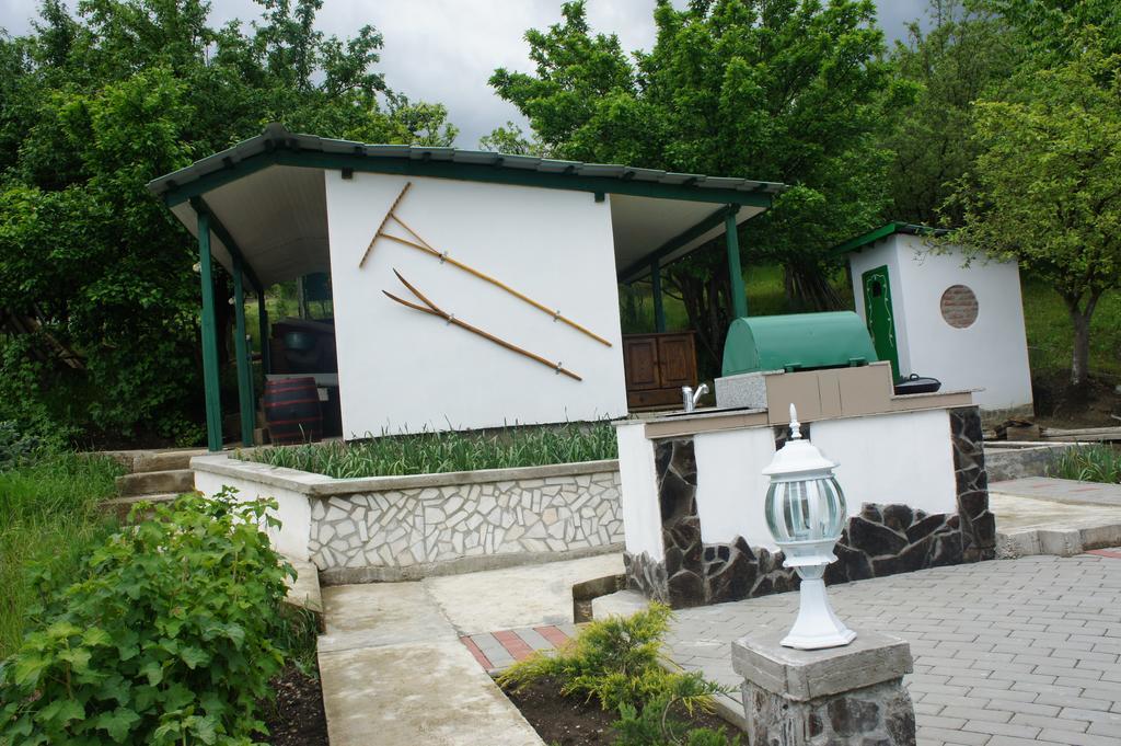 Готель Casa Bella Турда Екстер'єр фото